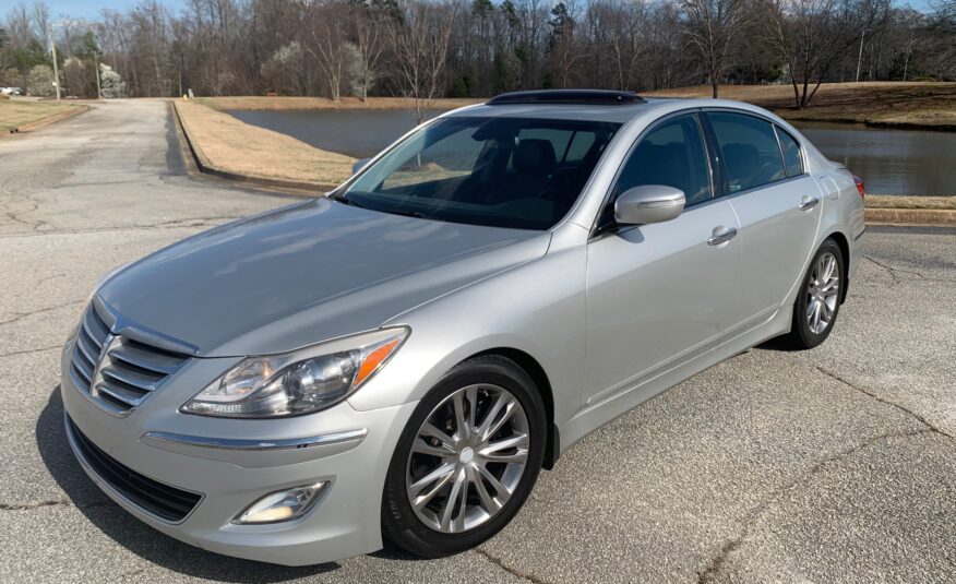 2013 HYUNDAI GENESIS SEDAN 4DR SDN V6 3.8L