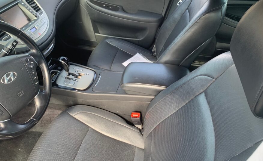 2013 HYUNDAI GENESIS SEDAN 4DR SDN V6 3.8L