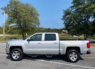 2017 CHEVROLET SILVERADO 1500 4WD CREW CAB 143.5″ LT W/2LT