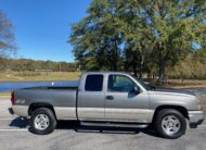 2006 CHEVROLET SILVERADO 1500 EXT CAB 143.5″ WB 4WD LT1