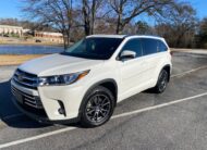 2017 TOYOTA HIGHLANDER LIMITED V6 FWD