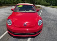 013 VOLKSWAGEN BEETLE 2DR AUTO 2.5L