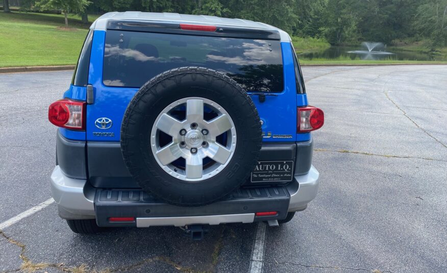 2007 TOYOTA FJ CRUISER 2WD 4DR AUTO