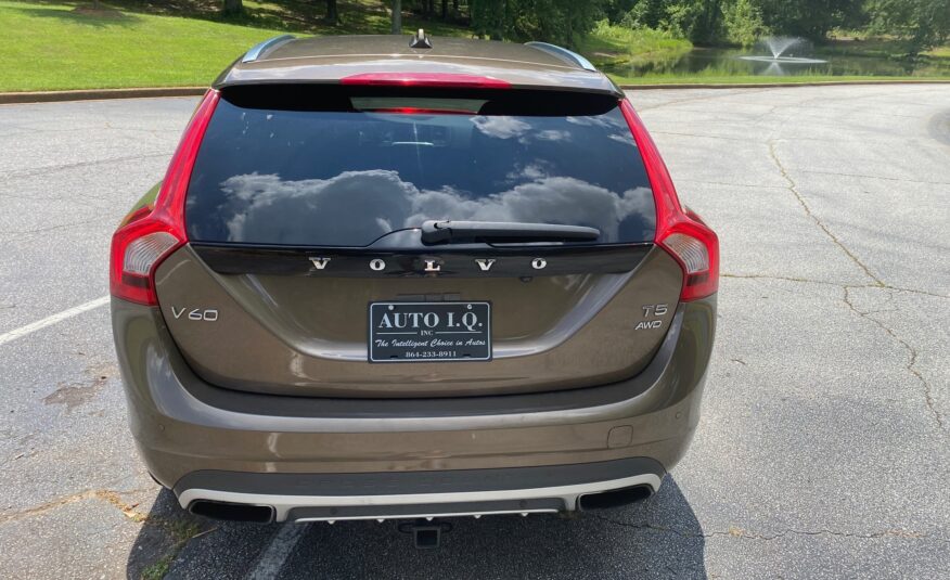 2015 VOLVO V60 CROSS COUNTRY 2015.5 4DR WGN T5 PLATINUM AWD