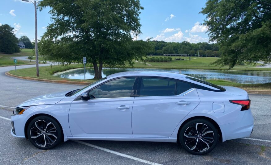 2024 NISSAN ALTIMA 2.5 SR SEDAN