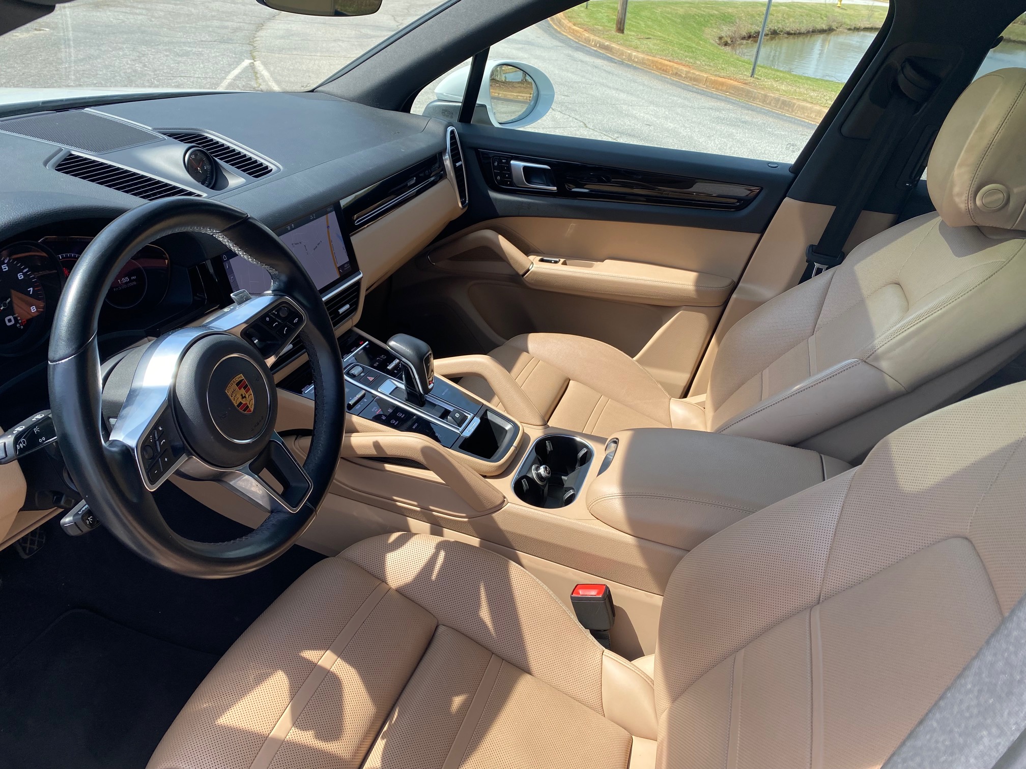 2019 PORSCHE CAYENNE AWD