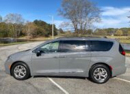 2023 CHRYSLER PACIFICA LIMITED FWD
