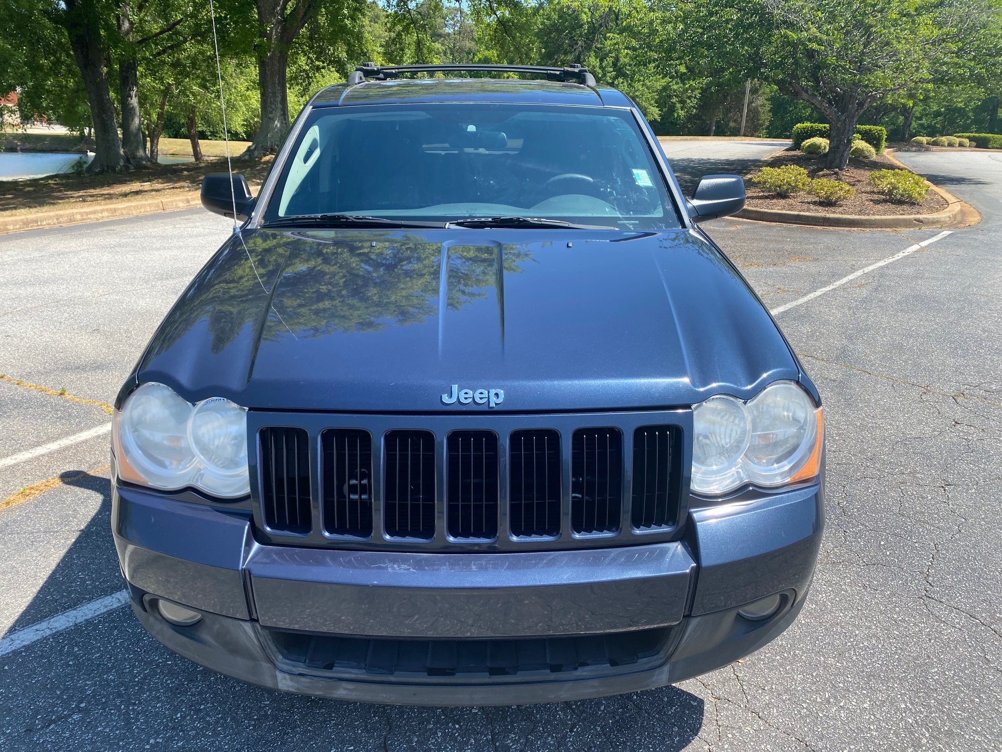 2010 JEEP GRAND CHEROKEE 4WD 4DR LAREDO