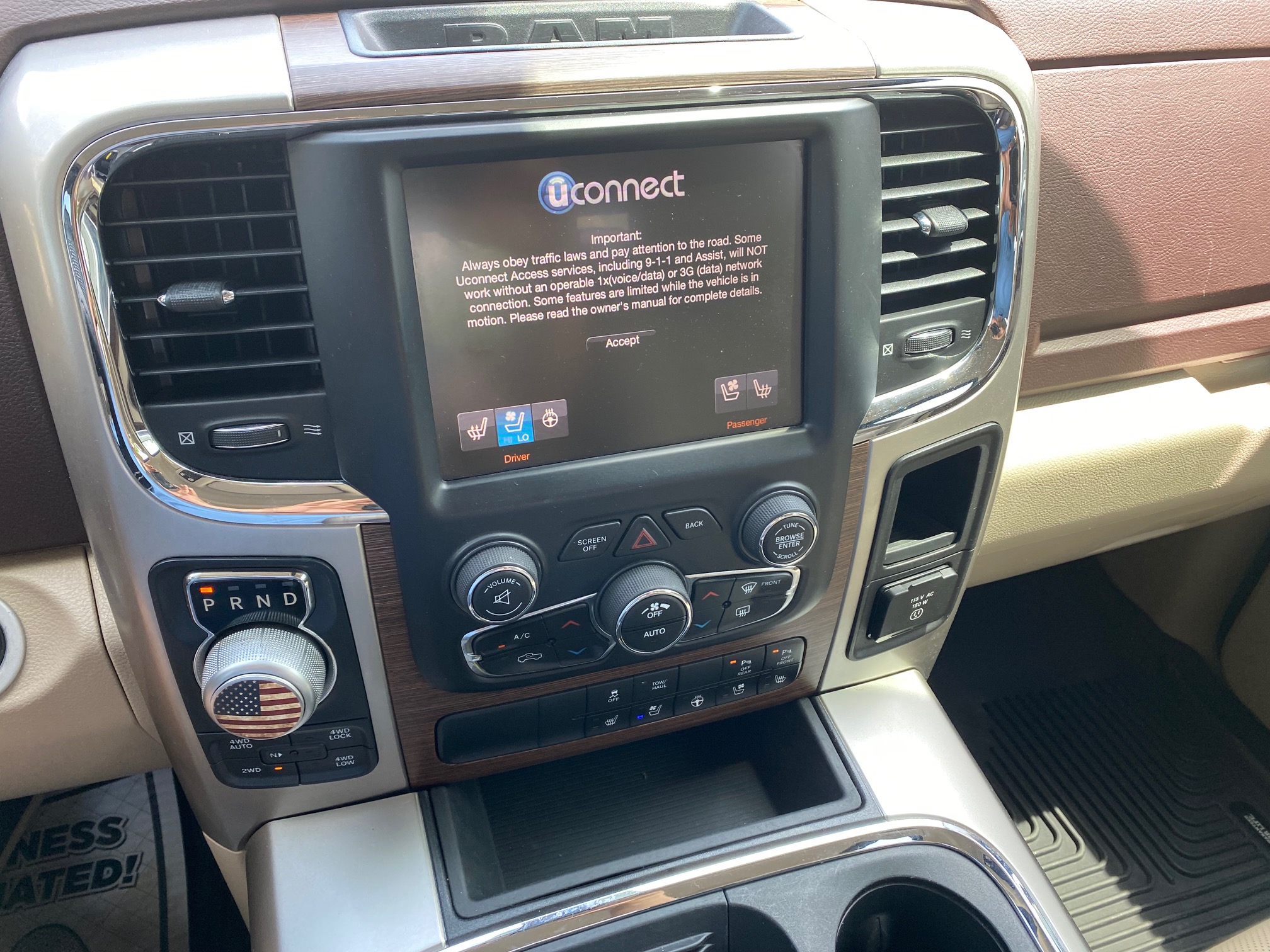 2016 RAM 1500 4WD 3.0L DIESEL LARAMIE