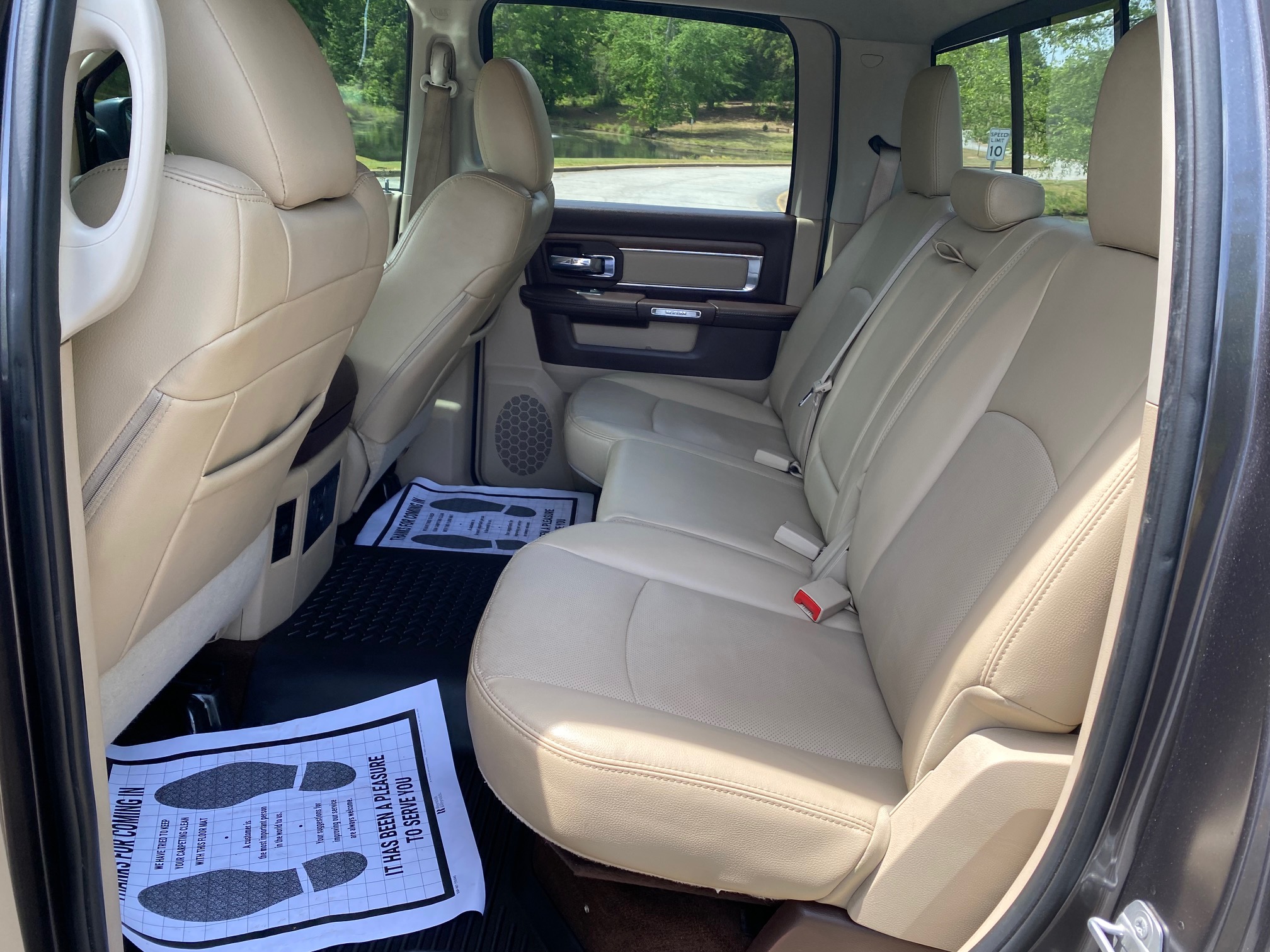 2016 RAM 1500 4WD 3.0L DIESEL LARAMIE