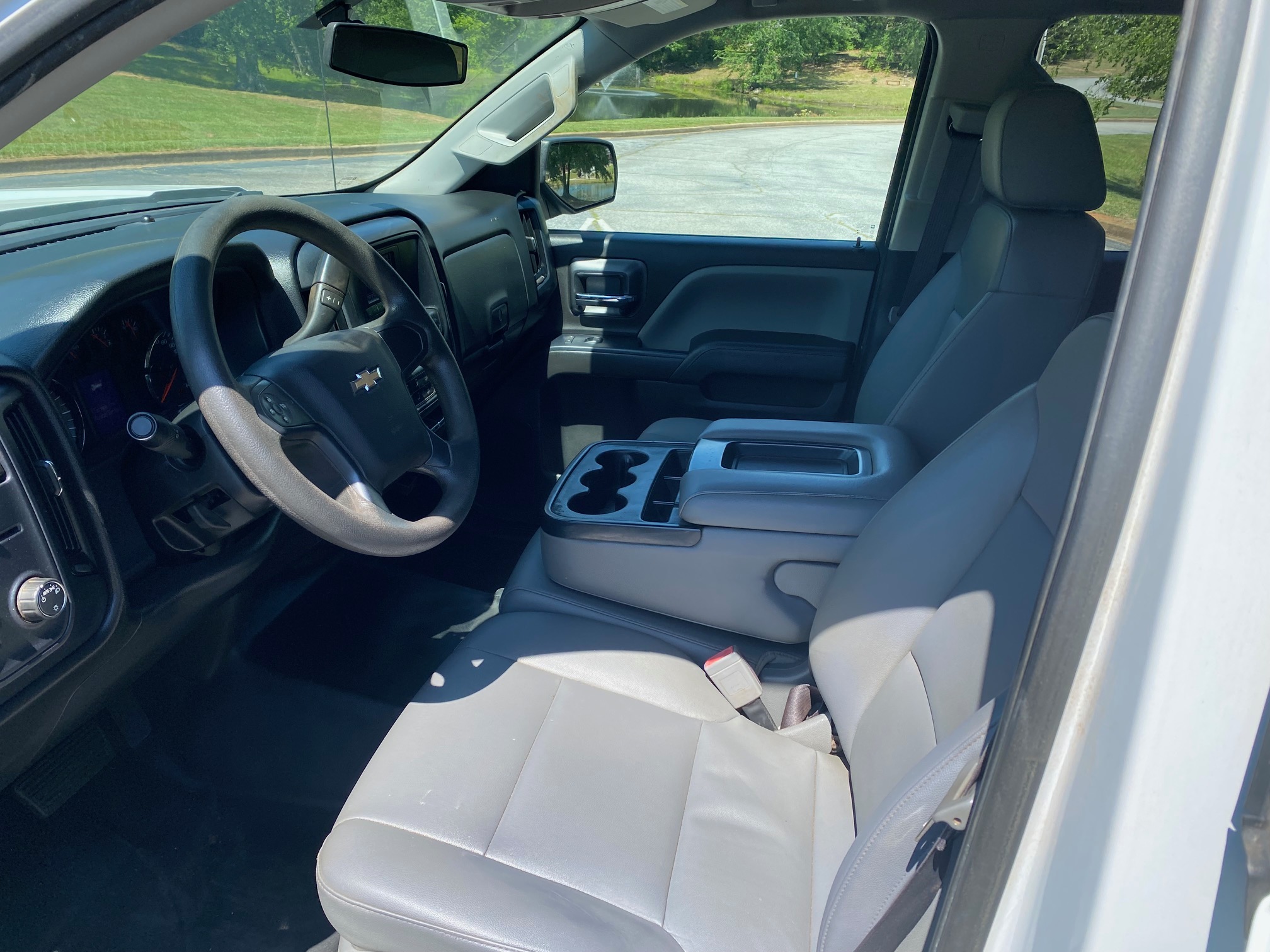 2017 CHEVROLET SILVERADO 1500 2WD DOUBLE CAB 143.5″ WORK TRUCK