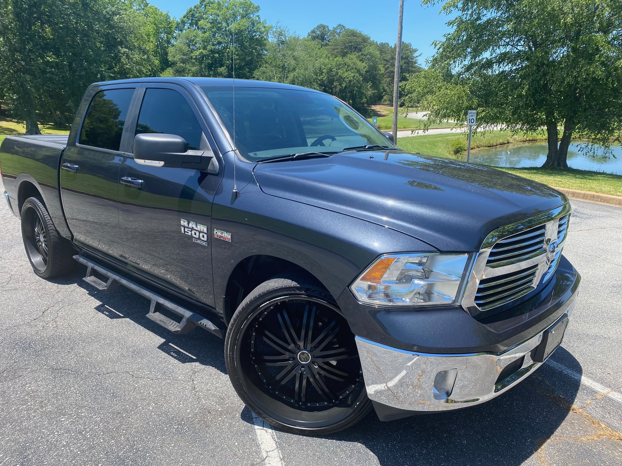 2019 RAM 1500 CLASSIC LONE STAR 4X2 CREW CAB